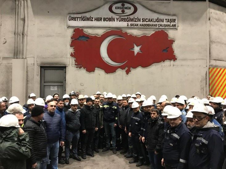 Türk Metal toplu sözleşme konusunda işçileri bilgilendiriyor