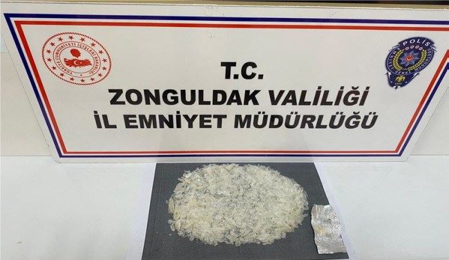 Emniyetten uyuşturucu operasyonu..