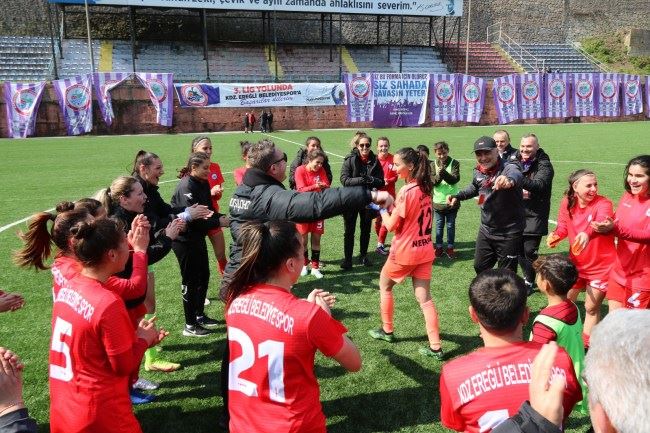 Altın Kızlar, Play Off Aşkına: 2-1