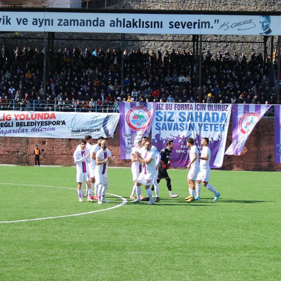 -SİLİVRİ MAÇI ÖNCESİ, KDZ. EREĞLİ BELEDİYESPOR TAKIMINA PRİM YARIŞI SÜRÜYOR 