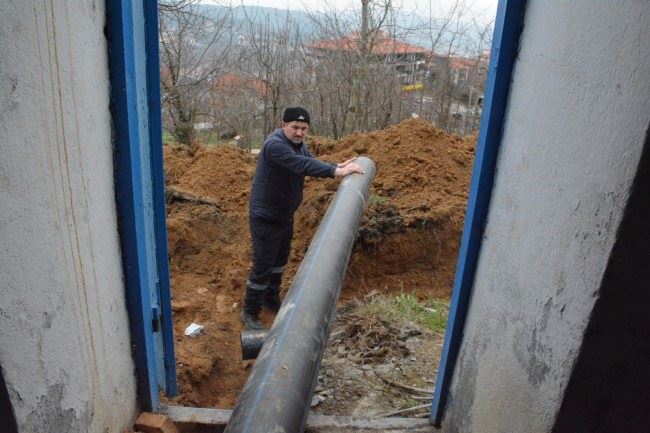 Sarıkokmaz Mahallesi’nde Su Hattı Yenileme Çalışması Yapılıyor