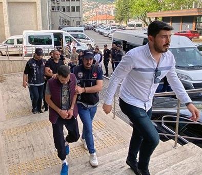 Zonguldak’ta uyuşturucu çetesine operasyon.. 9 şüpheli tutuklandı..