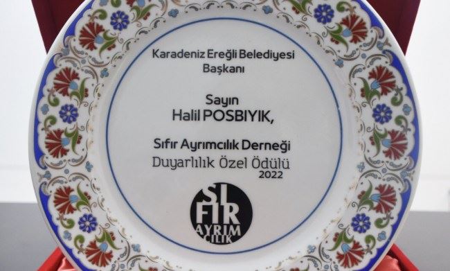 Başkan Posbıyık’a Duyarlılık Özel Ödülü