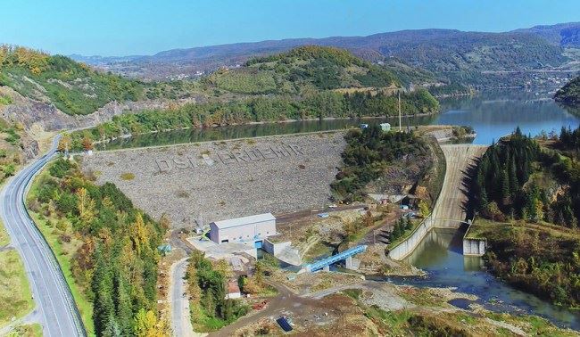 Erdemir Enerji’nin Kızılcapınar Hidroelektrik Santrali resmi olarak açıldı