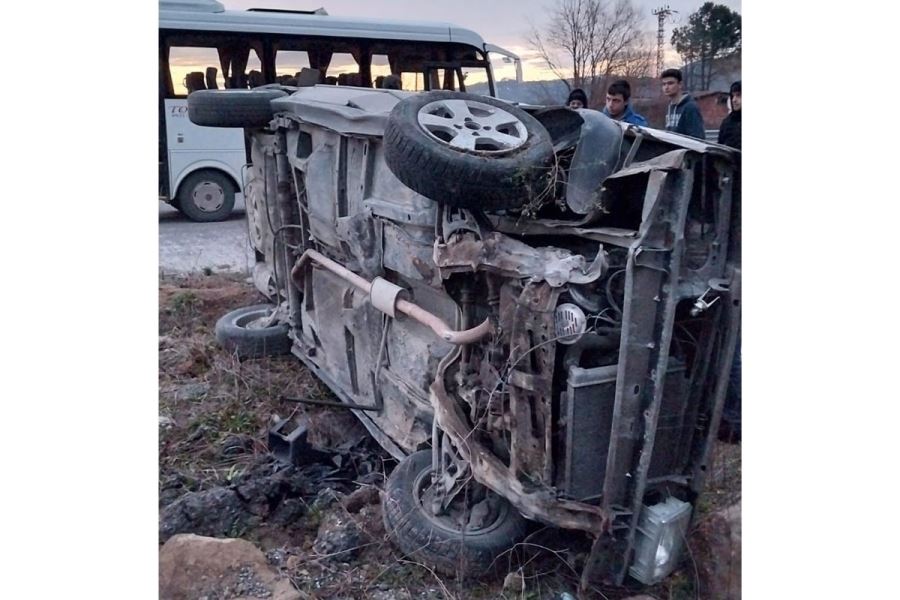 Zonguldak yolunda kaza: 1 ölü, 1 yaralı