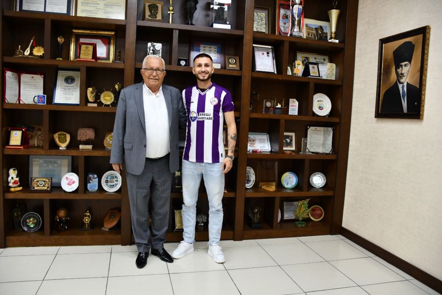 ADEM PARLAK, KDZ.EREĞLİ BELEDİYESPOR’DA..