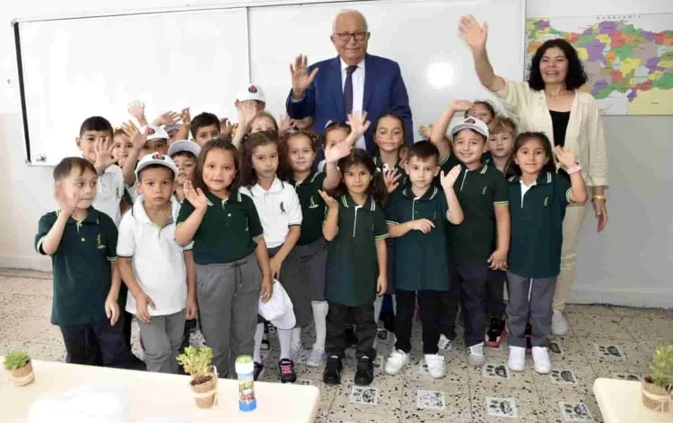 Ders zili Gazi İlköğretim okulunda çaldı