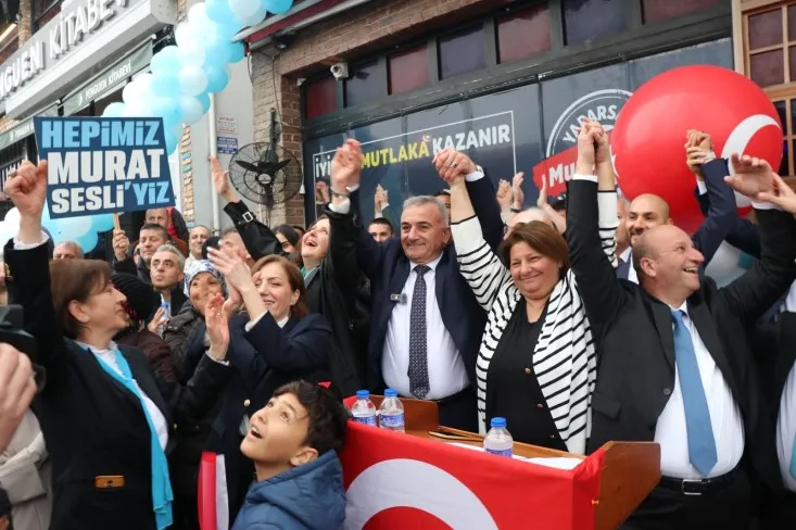 “Bir belediye başkan adayının dolandırıcılıktan yargılandığını biliyor musunuz?“