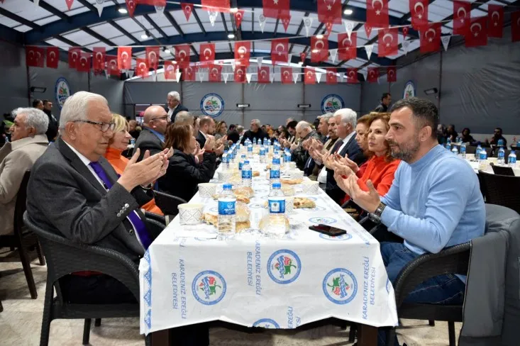 Kdz.Ereğli, Belediyenin iftarında buluştu