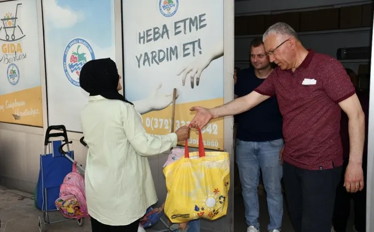 Kdz.Ereğli Belediyesinden 1000 aileye gıda yardımı