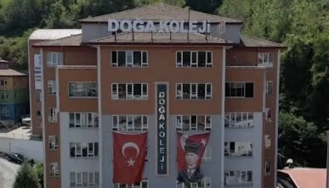Veliler isyanda: “Doğa Koleji tabelasına güvendik”